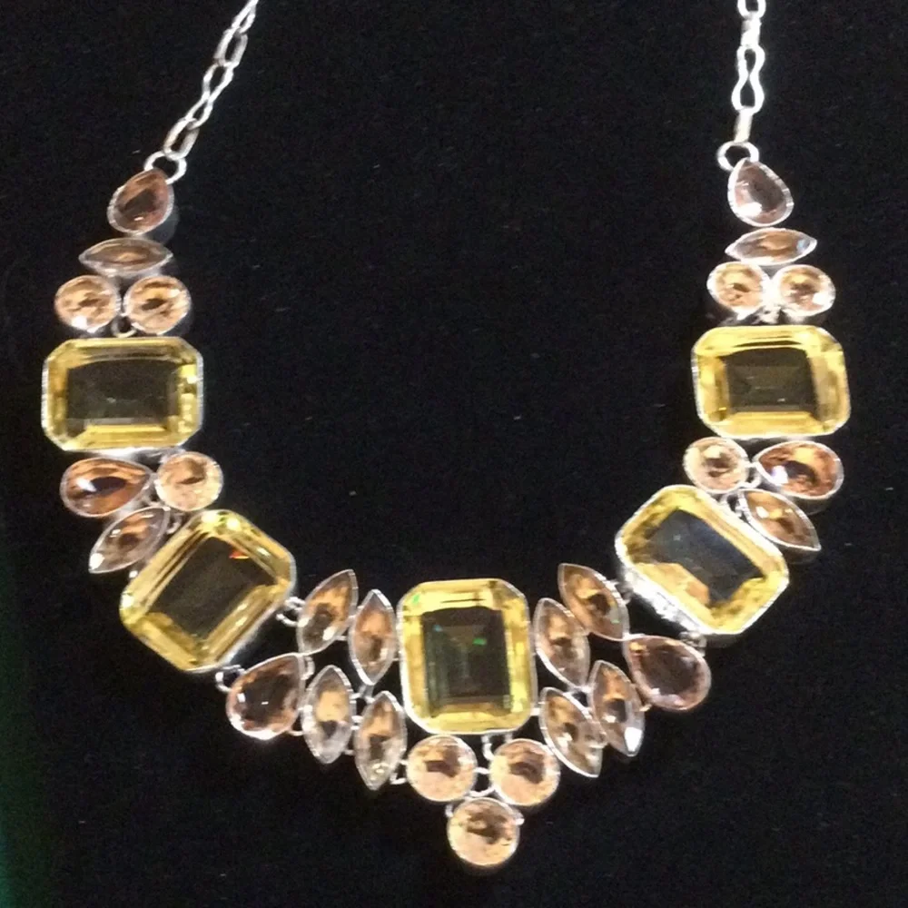 Unbelievable Lemon Quartz & Smokey Quartz Necklace - Picture 2 of 10